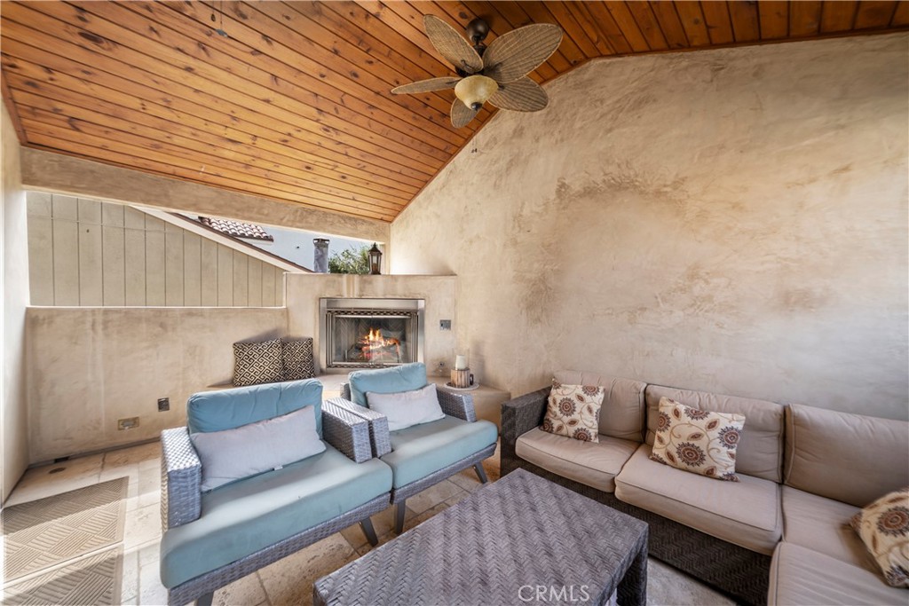 438.5 Dahlia Property Photo 26