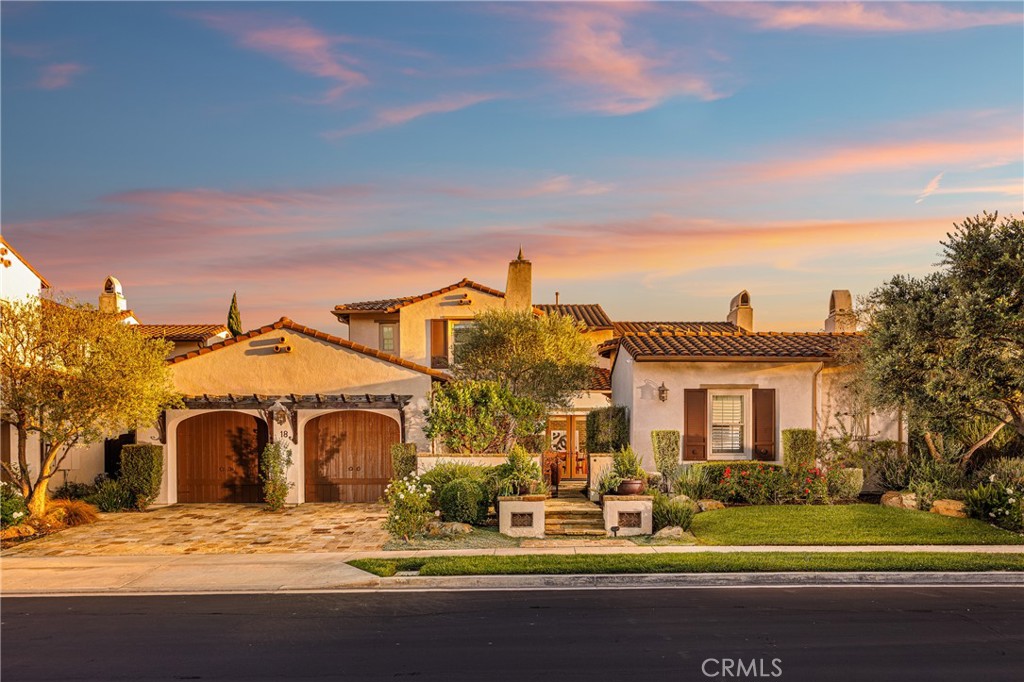 18 Via Alcamo Property Photo 1