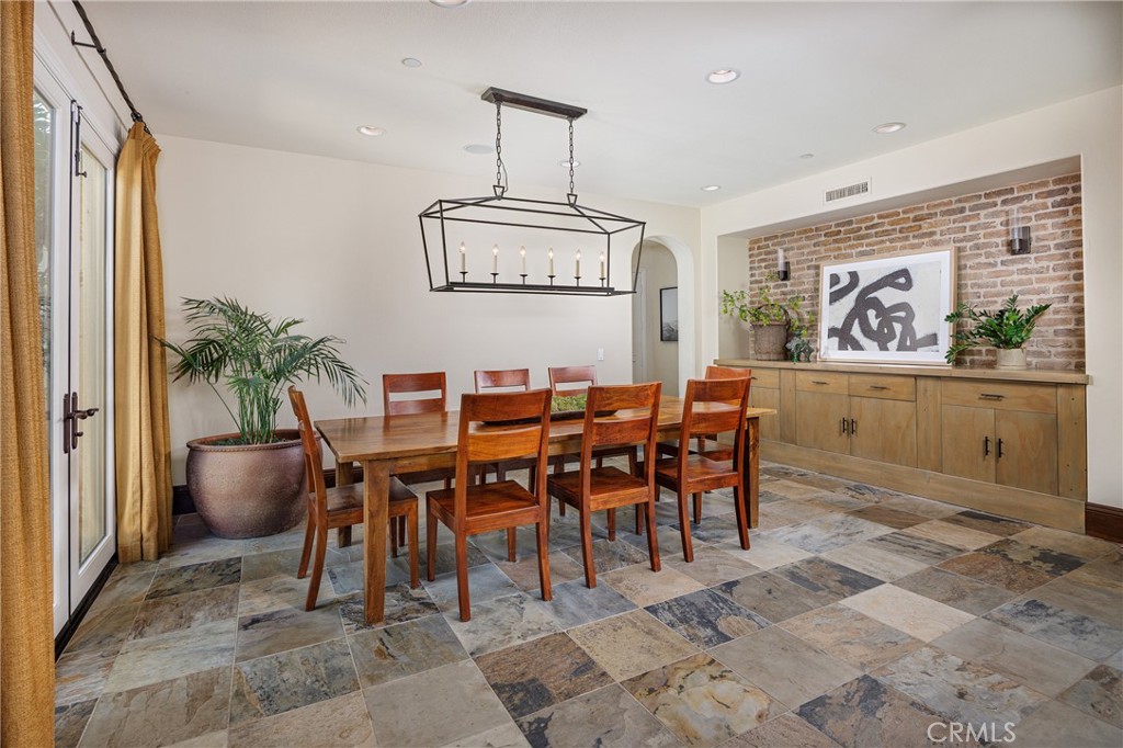 18 Via Alcamo Property Photo 3