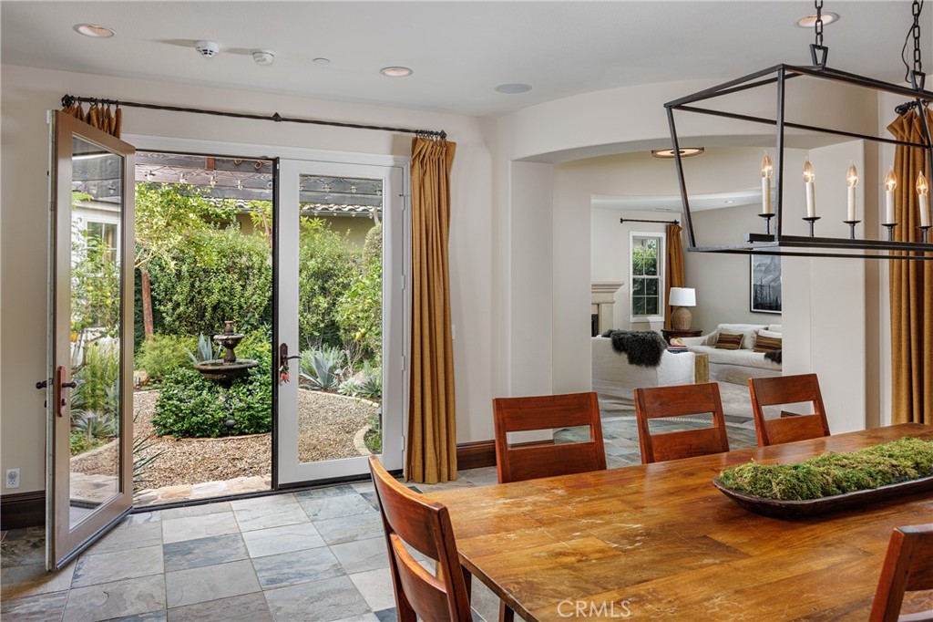 18 Via Alcamo Property Photo 8
