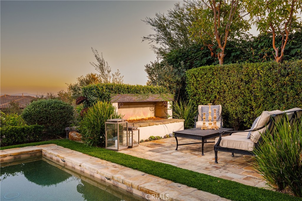18 Via Alcamo Property Photo 29