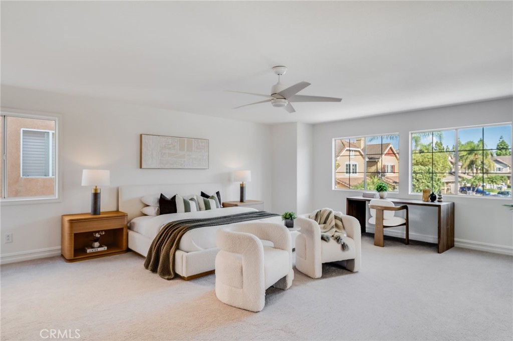 21 Rhode Island Property Photo 18