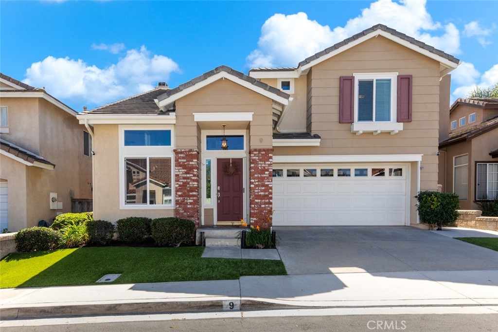 9 Sequoia Property Photo 1