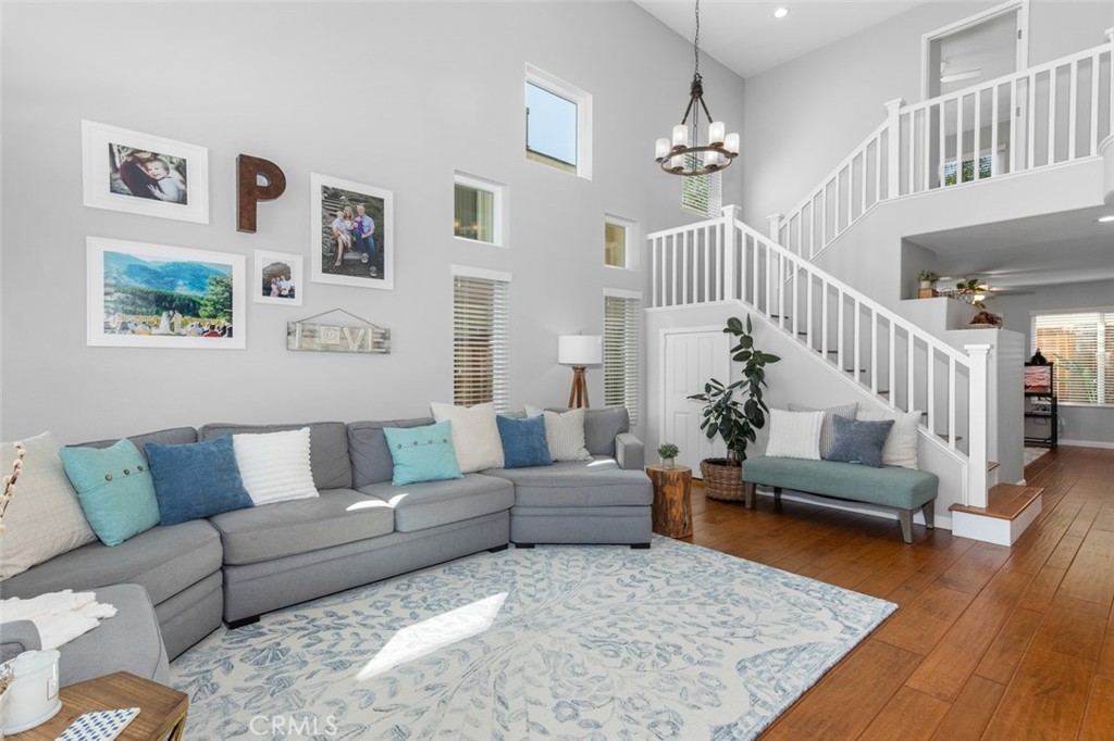 9 Sequoia Property Photo 2
