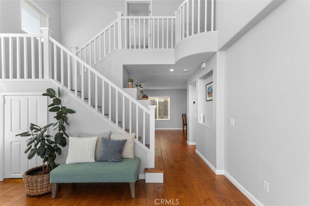 9 Sequoia Property Photo 4