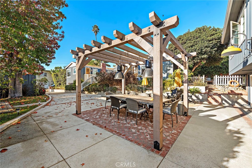 231 Cajon Street Property Photo 27