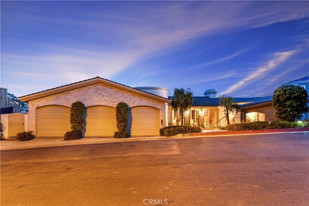 1221 Emerald Bay Property Photo 1
