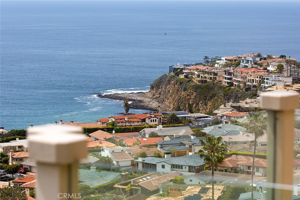 1221 Emerald Bay Property Photo 2