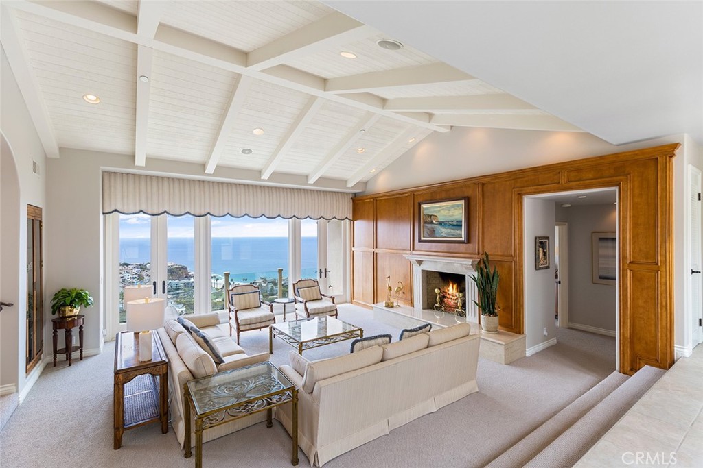 1221 Emerald Bay Property Photo 3