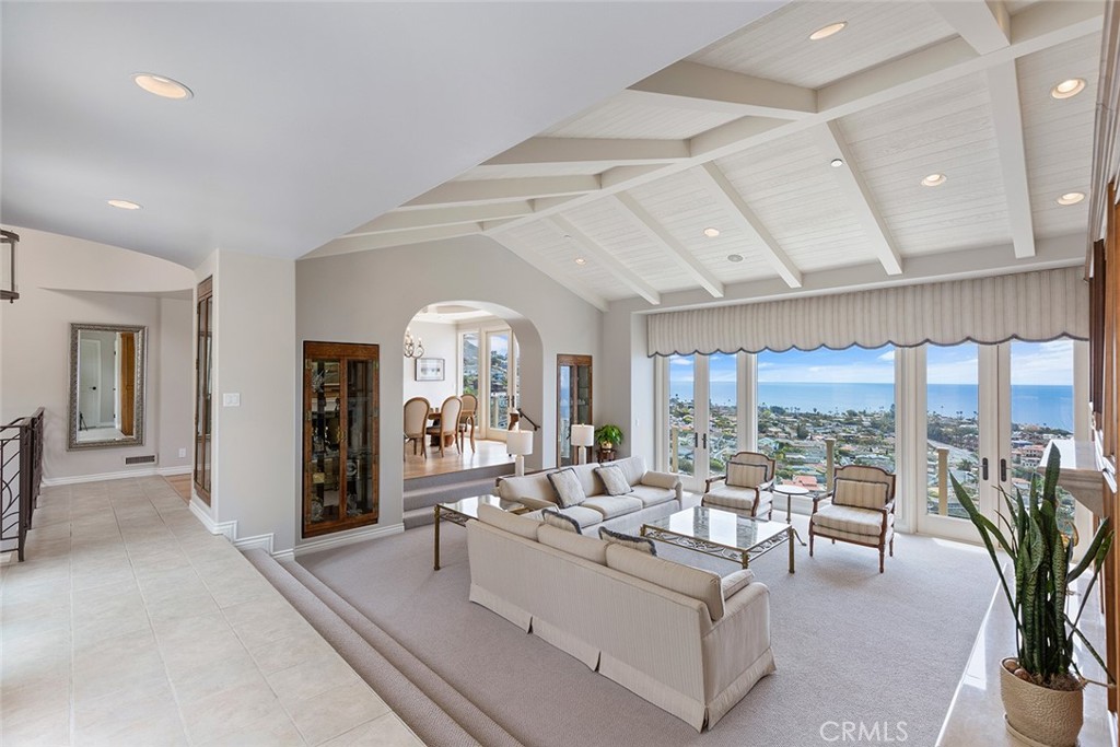 1221 Emerald Bay Property Photo 5