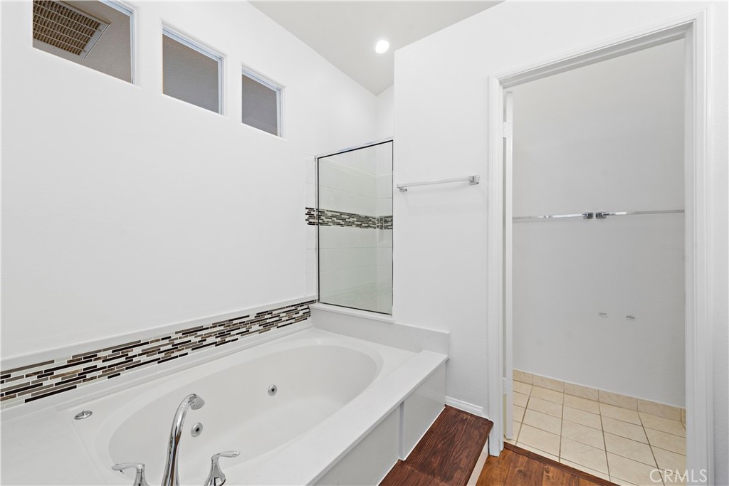 47 Donatello Property Photo 16