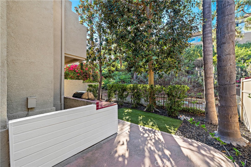 47 Donatello Property Photo 22