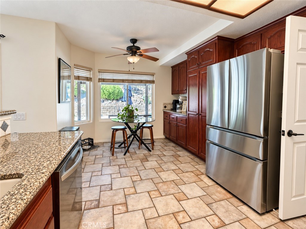 2400 Pepperwood Property Photo 14