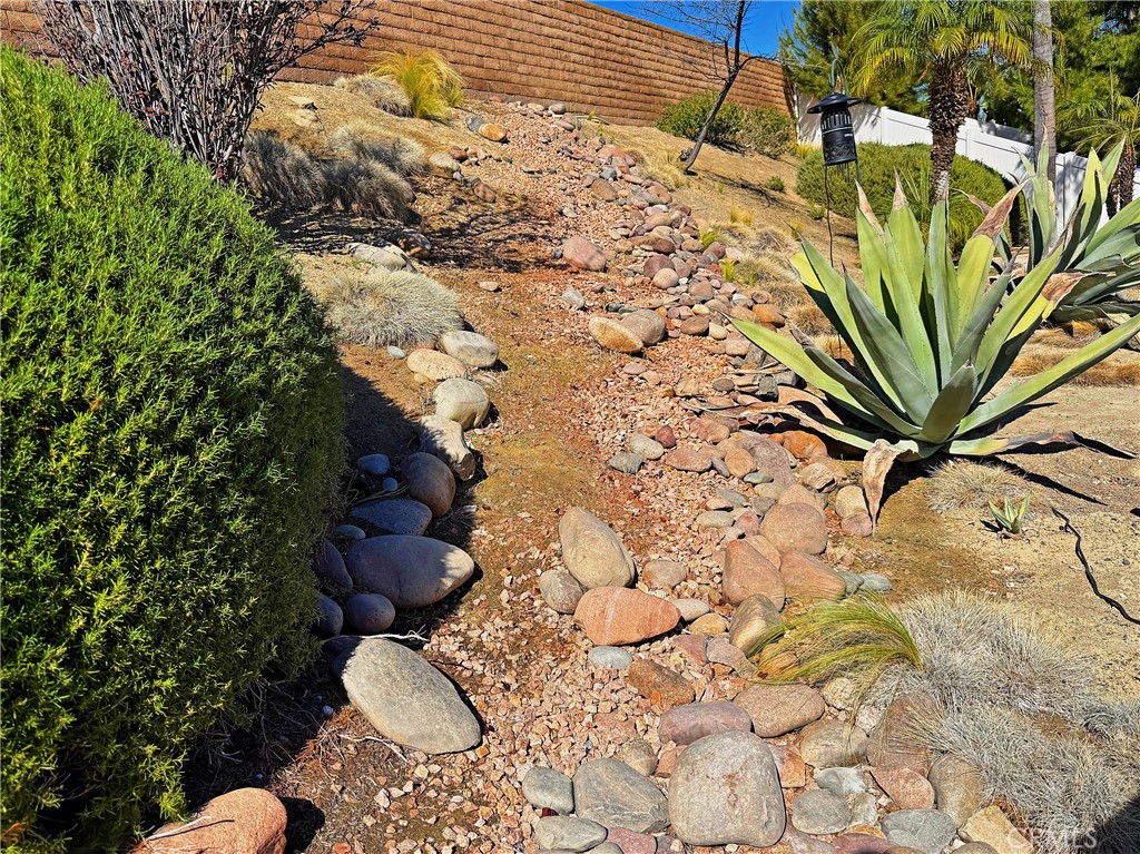 2400 Pepperwood Property Photo 45