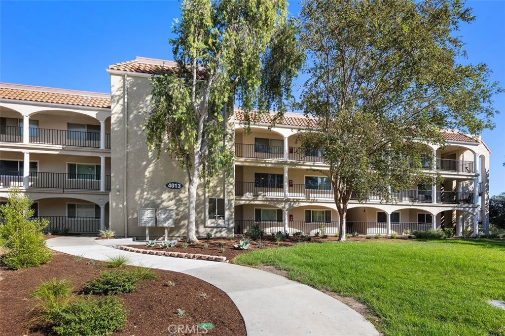 4013 Calle Sonora Oeste Unit 2e Property Photo 2