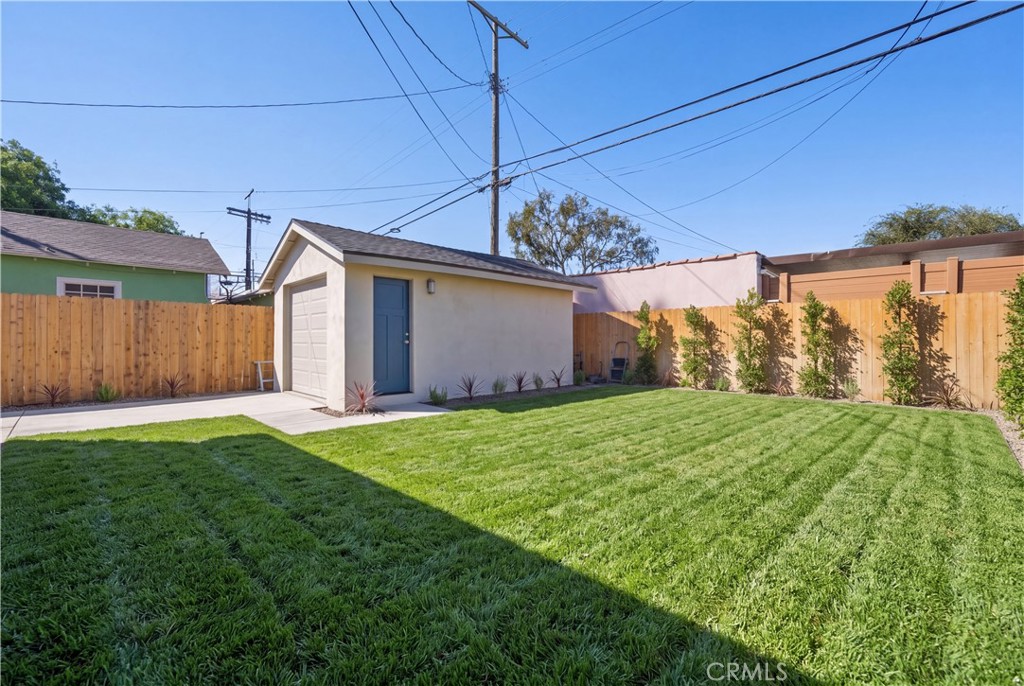 3895 3rd Property Photo 7