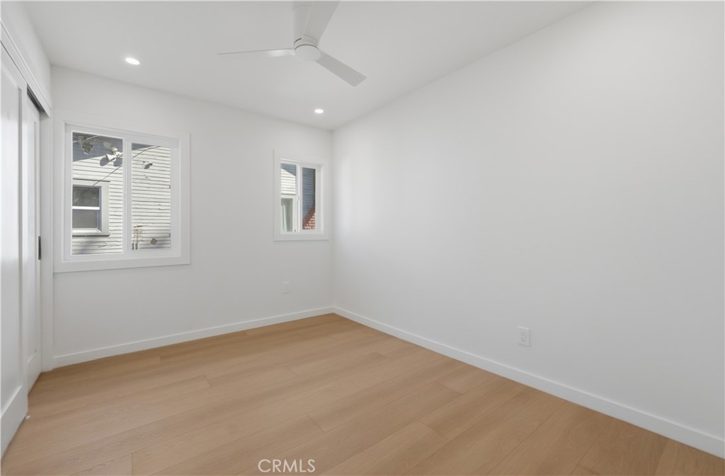 3895 3rd Property Photo 8
