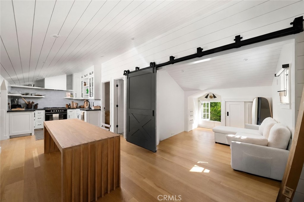 603 Pearl Street Property Photo 4