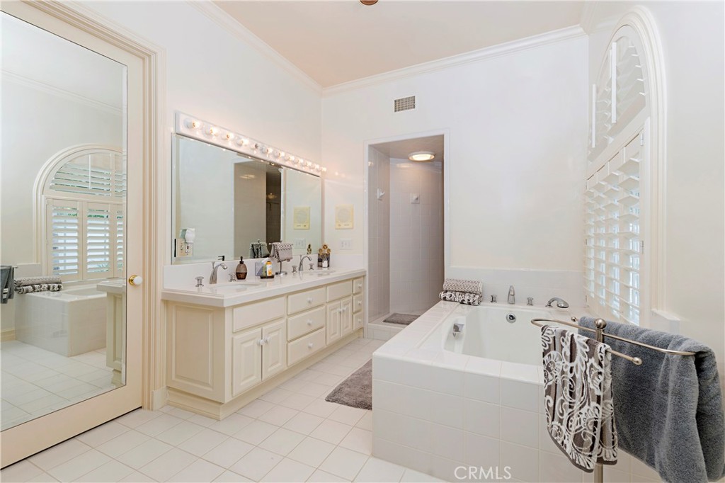 97 Ritz Cove Drive Property Photo 21