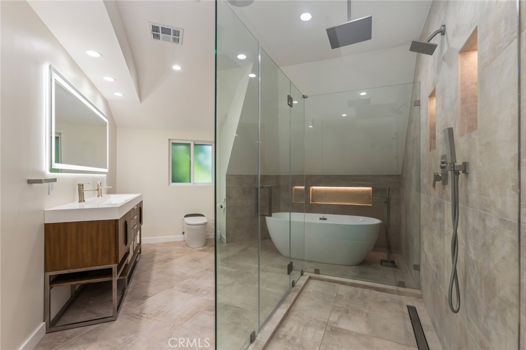 6512 Firmament Property Photo 31