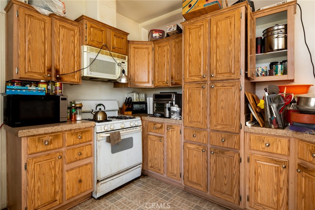61775 Terrace Property Photo 6