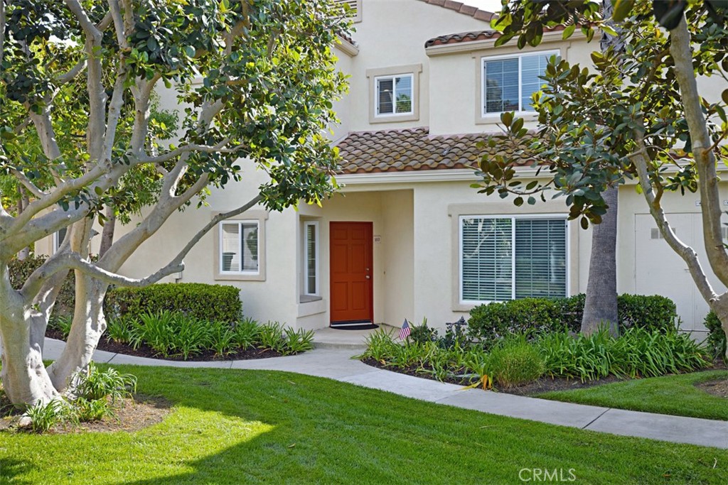 160 Chandon Property Photo 4
