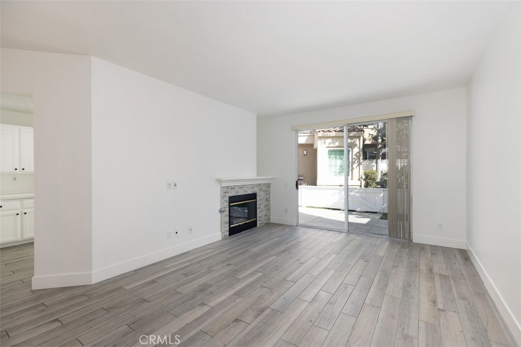 160 Chandon Property Photo 11