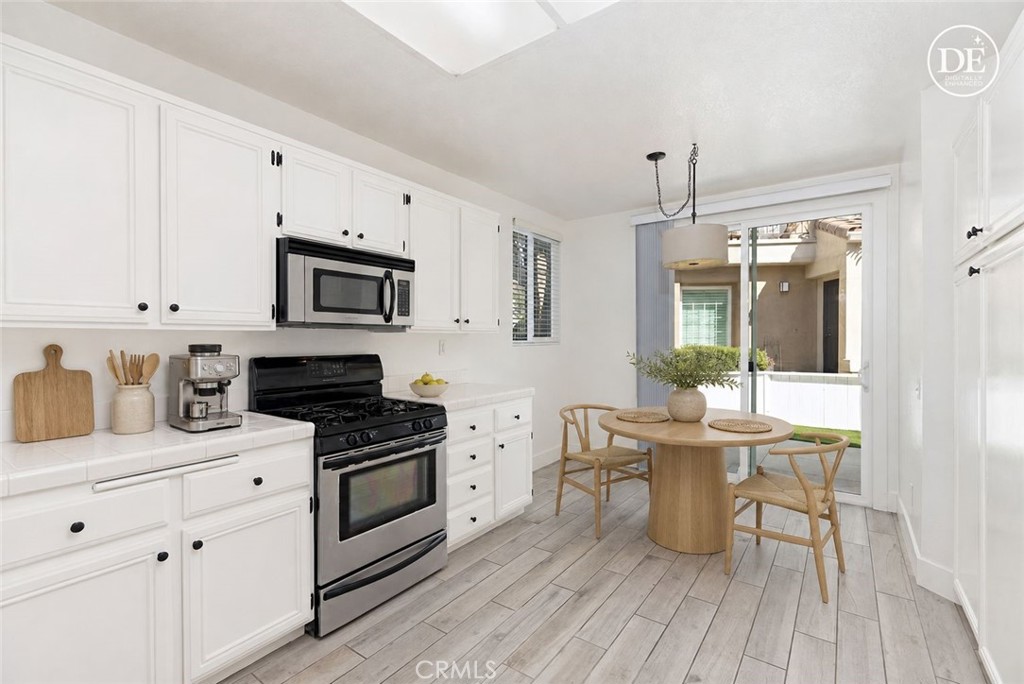 160 Chandon Property Photo 13