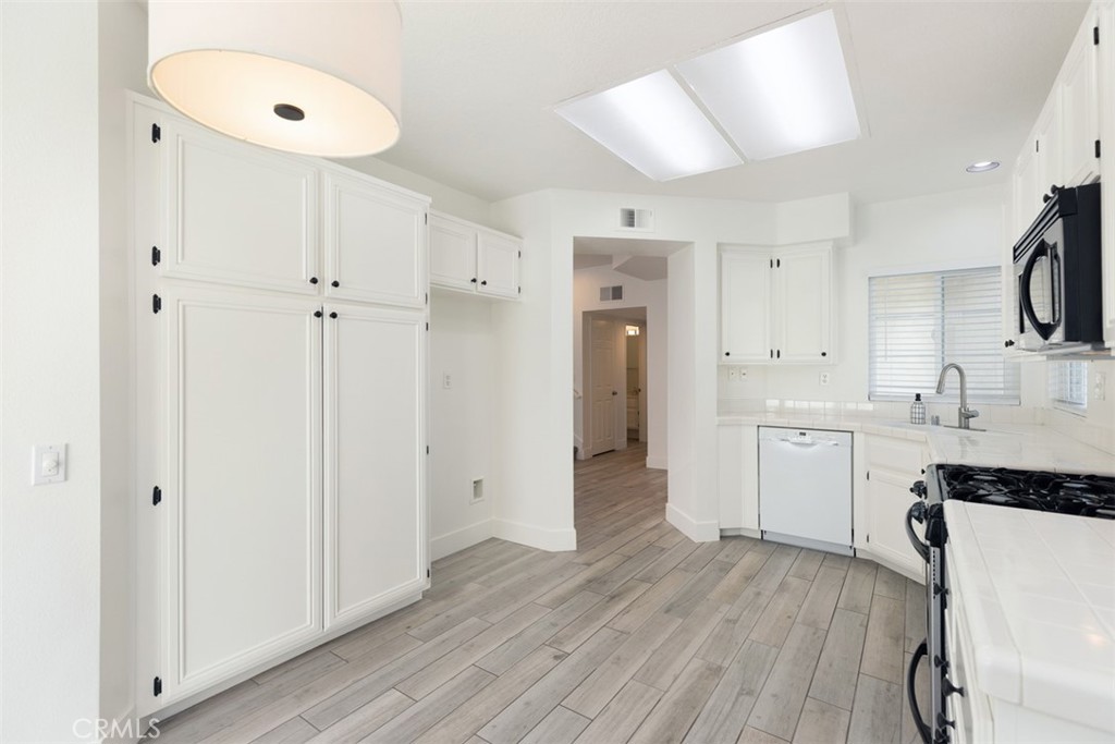160 Chandon Property Photo 15