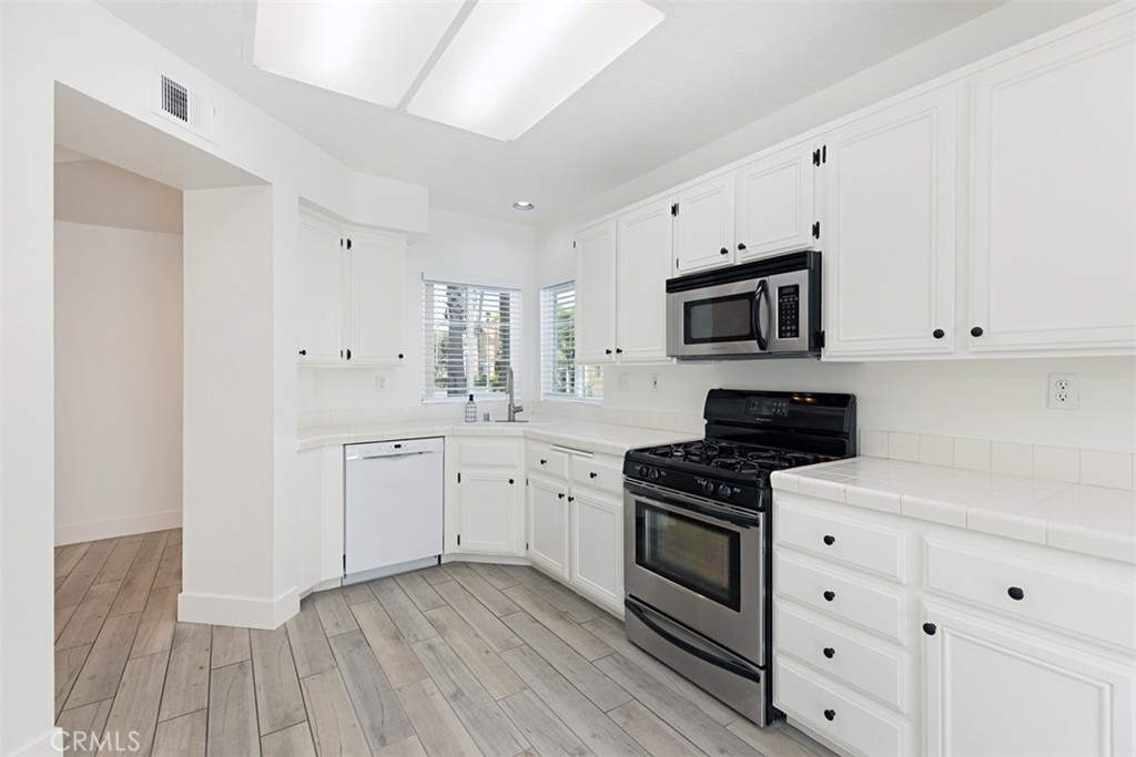 160 Chandon Property Photo 16