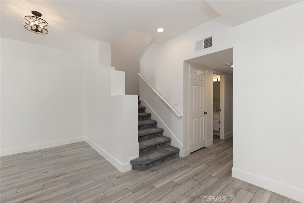 160 Chandon Property Photo 30