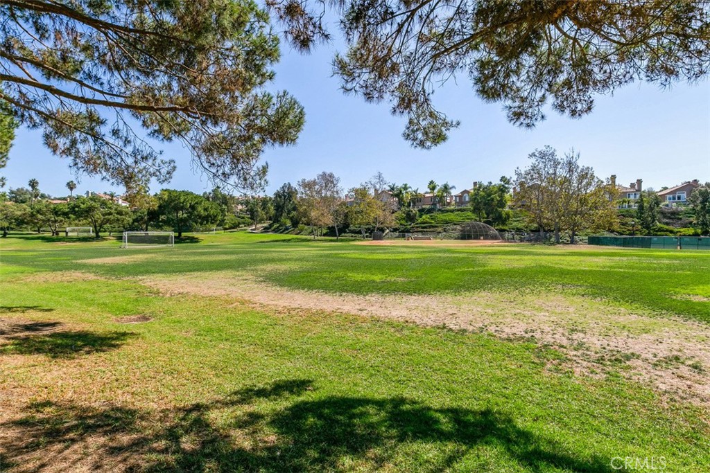 160 Chandon Property Photo 46