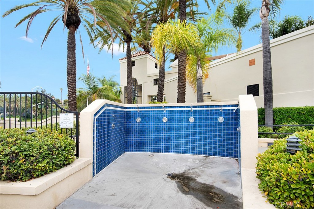 160 Chandon Property Photo 55