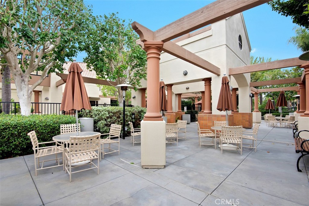 160 Chandon Property Photo 64