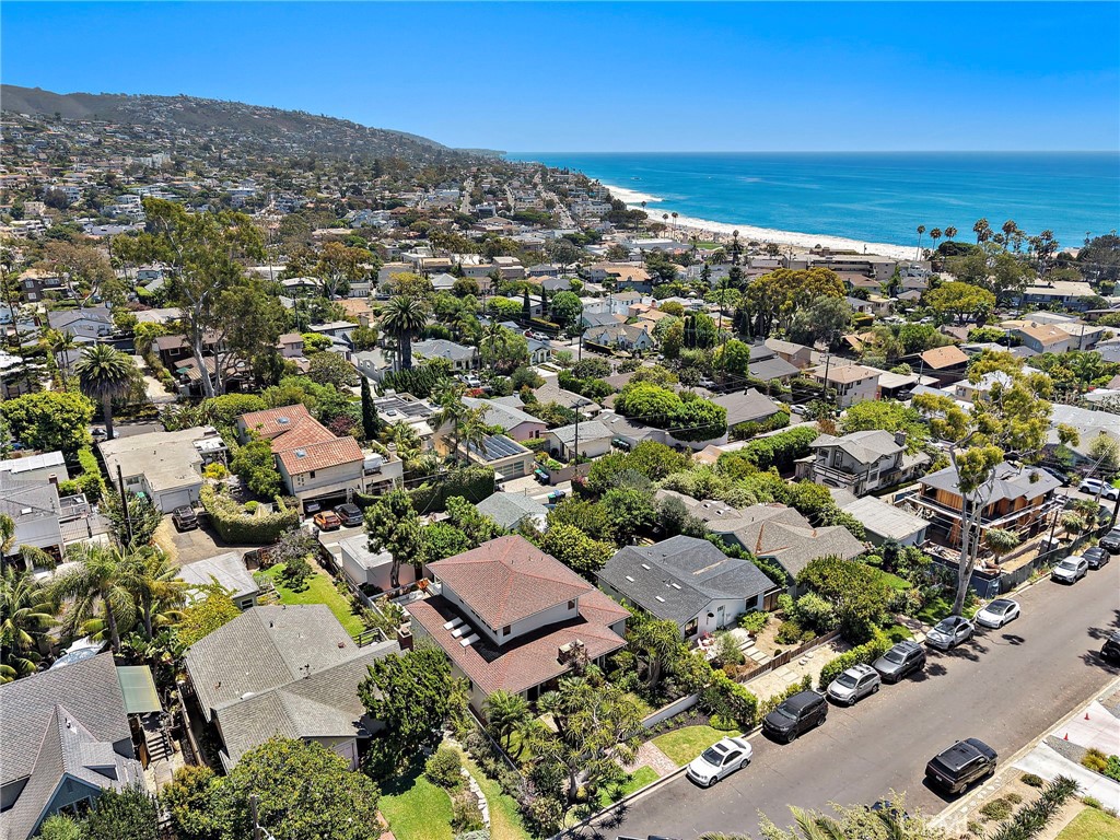 429 Aster Property Photo 33
