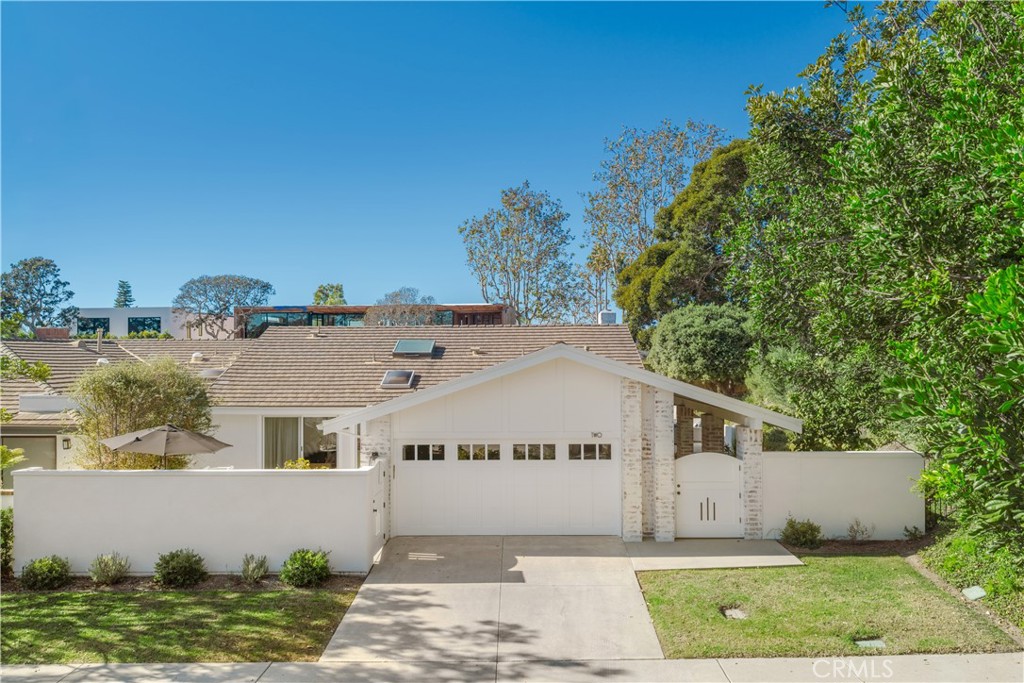 2 Maritime Drive Property Photo 2