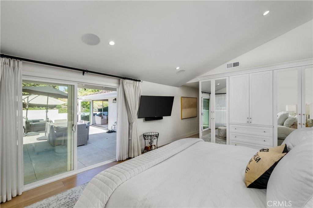 2 Maritime Drive Property Photo 18