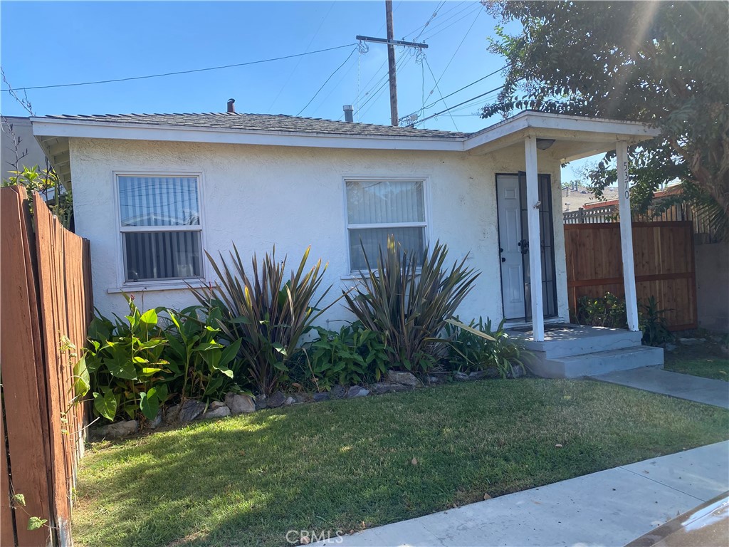 400 E Market Property Photo 1