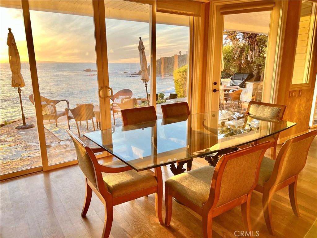 1137 Marine Drive Property Photo 10