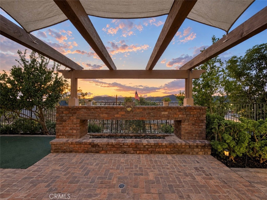 31 Garcilla Drive Property Photo 1
