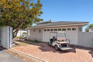9 N Encino Property Photo 2