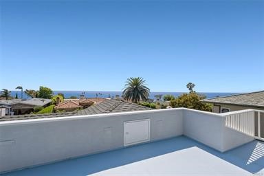 9 N Encino Property Photo 15