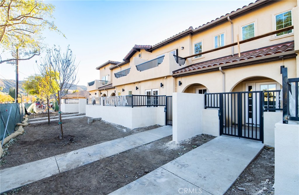 5510 E Los Angeles Avenue 3 Property Photo 2