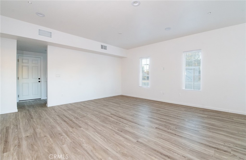 5510 E Los Angeles Avenue 3 Property Photo 26