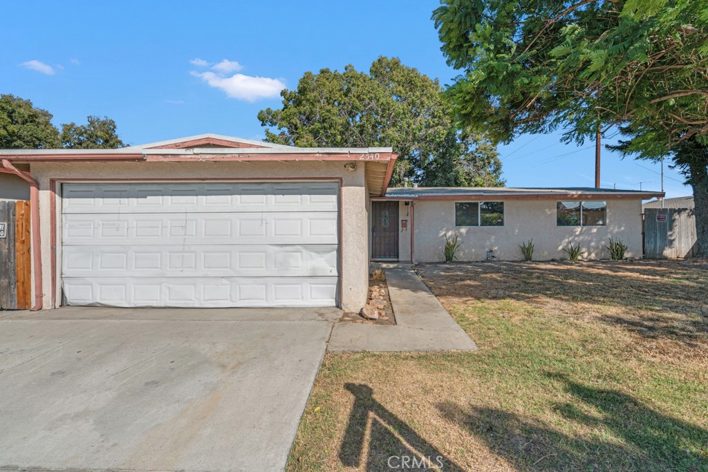 2540 W Picadilly Way Property Photo 1