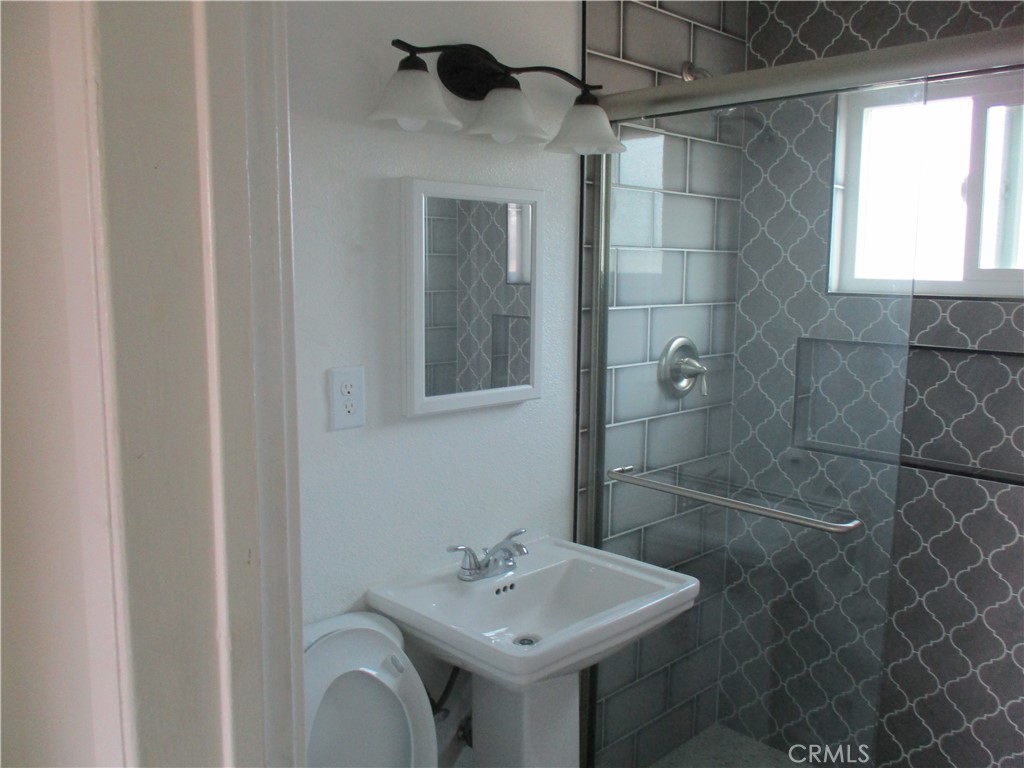 3149 E Cesar E. Chavez Avenue Property Photo 11