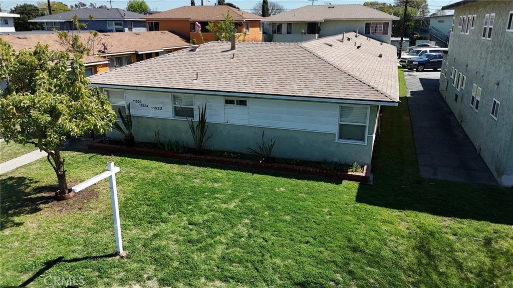 11520 Adco Avenue Property Photo 5