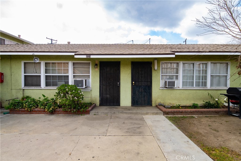 11520 Adco Avenue Property Photo 9