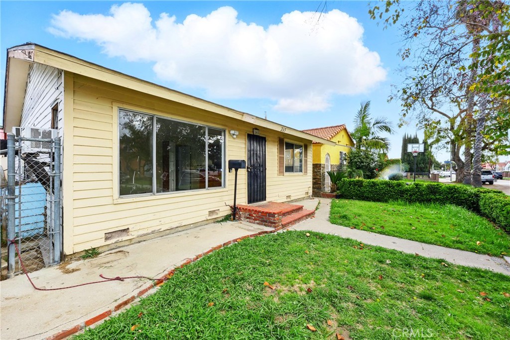 265 E Ellis Street Property Photo 2