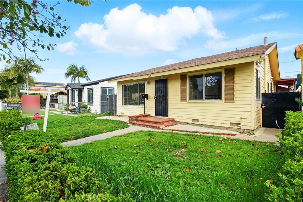 265 E Ellis Street Property Photo 3